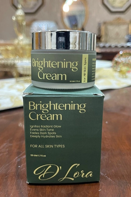 D’Lora Brightening Cream – Radiant Glow & Dark Spot Repair Cream